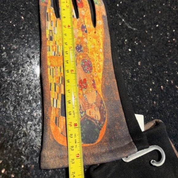 GUSTAV KLIMT The Kiss Women's sz 6.5 -7 finger gloves cotton viscose blend - Picture 12 of 16